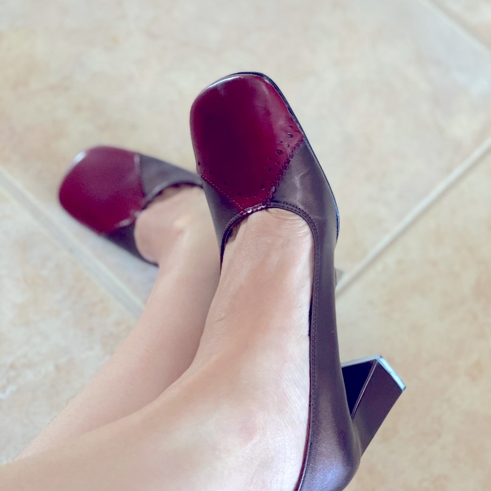 Nine West square toe 2-tone pumps in 5 1/2
